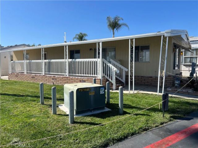 1445 W Florida Ave 56, Hemet, CA 92543