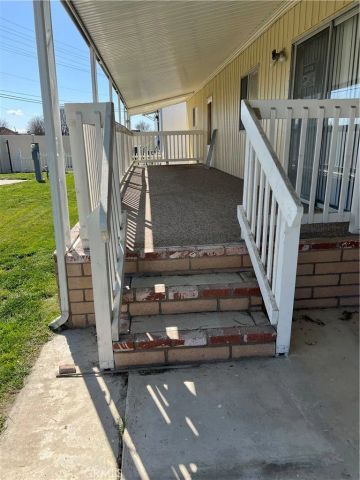 1445 W Florida Ave 56, Hemet, CA 92543