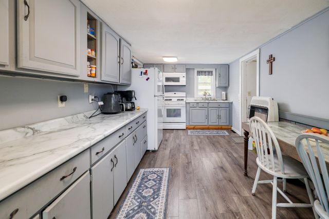 607 E Washington Street, Morocco, IN 47963