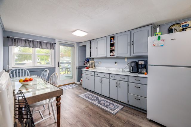 607 E Washington Street, Morocco, IN 47963