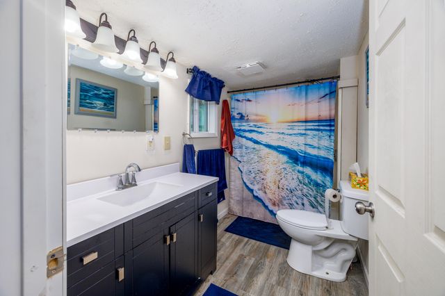 607 E Washington Street, Morocco, IN 47963