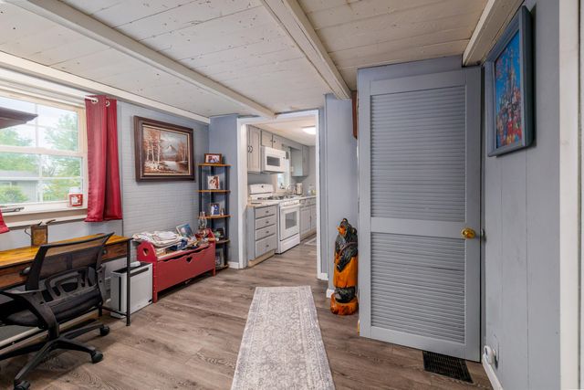 607 E Washington Street, Morocco, IN 47963