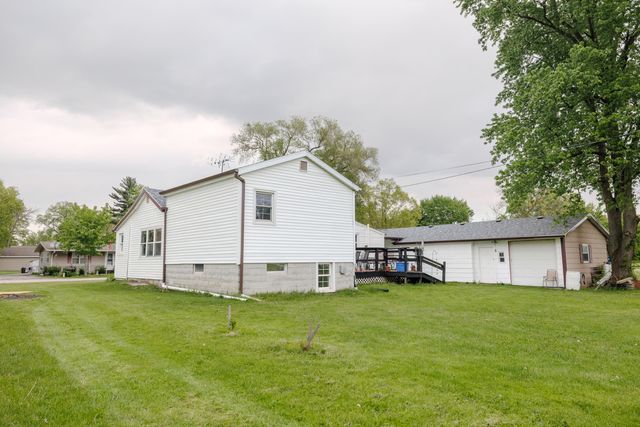 607 E Washington Street, Morocco, IN 47963