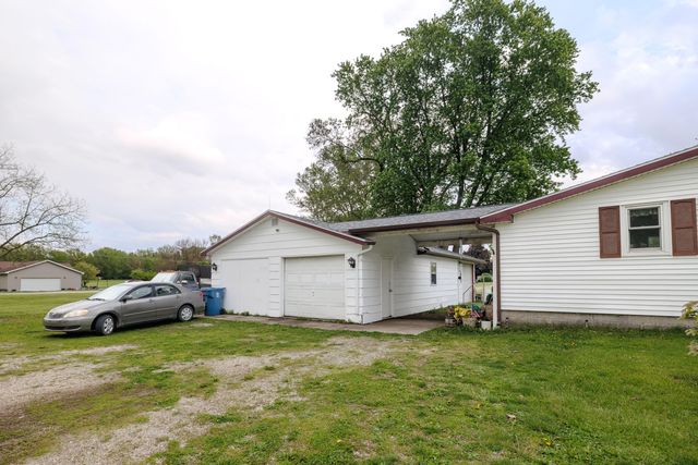 607 E Washington Street, Morocco, IN 47963