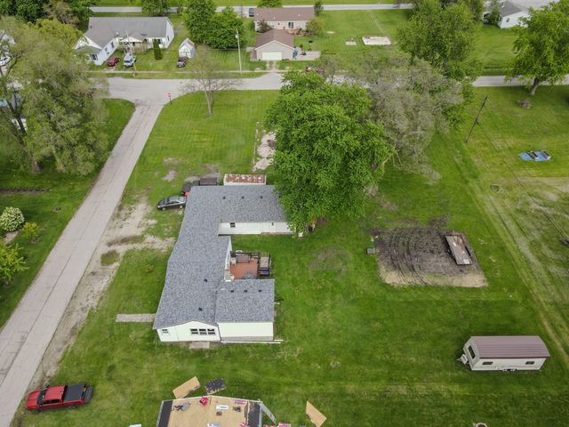 607 E Washington Street, Morocco, IN 47963