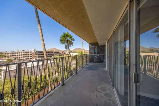 425 W Paseo Redondo Apt 3K, Tucson, AZ 85701