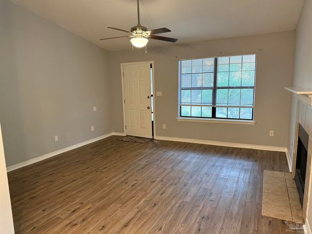 4436 Bellview Ave 5, Pensacola, FL 32526