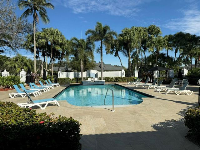 3113 Clint Moore Rd 103, Boca Raton, FL 33496