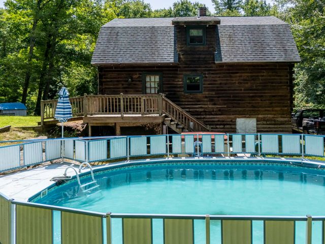 108 Old Bennington Road, Greenfield, NH 03047