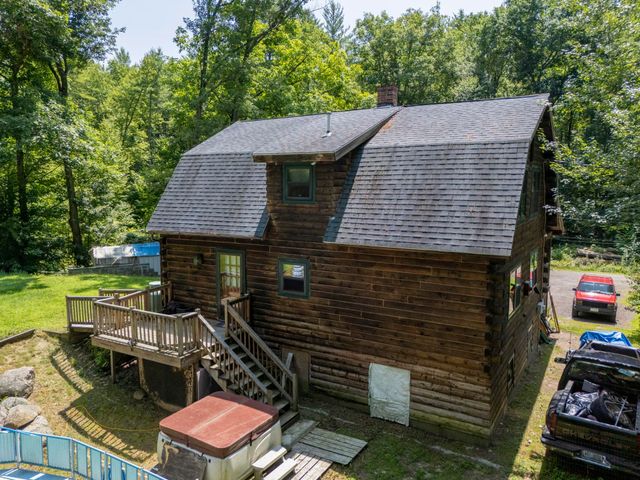 108 Old Bennington Road, Greenfield, NH 03047