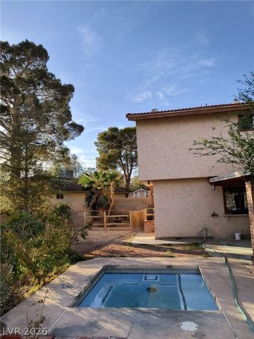 5805 Paseo Montana, Las Vegas, NV 89108