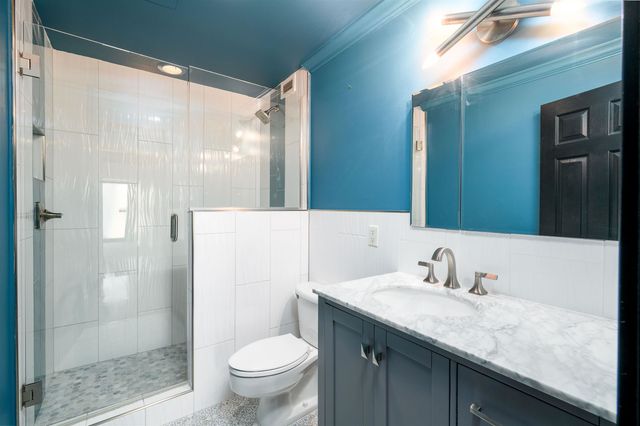 655 S Riverside Dr Apt 1103, Memphis, TN 38103