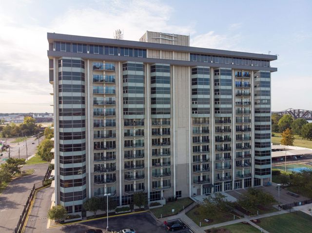 655 S Riverside Dr Apt 1103, Memphis, TN 38103