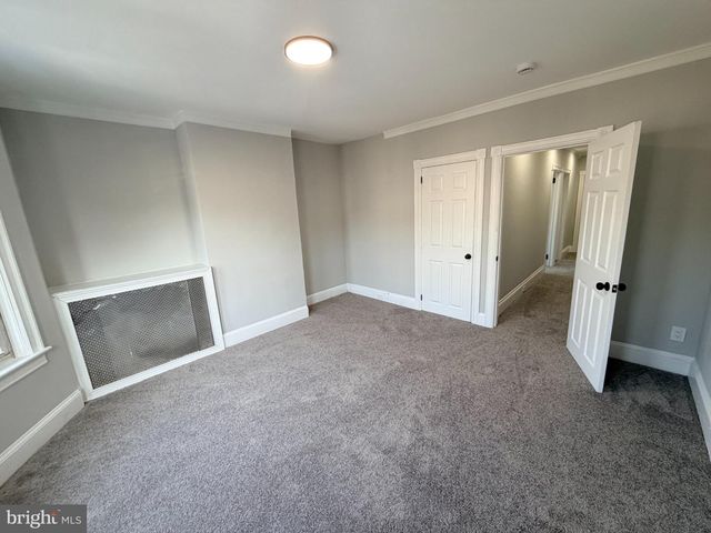 648 EDGEWOOD AVE, Trenton, NJ 08618