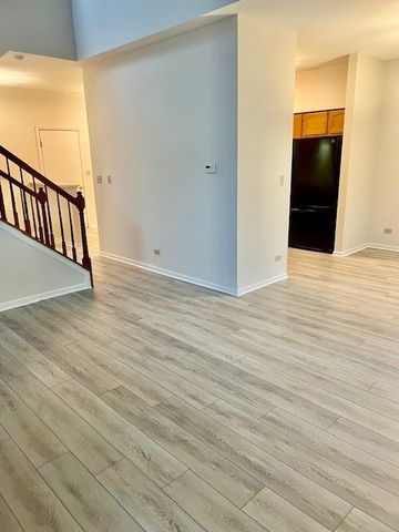 2724 Odlum Drive, Schaumburg, IL 60194