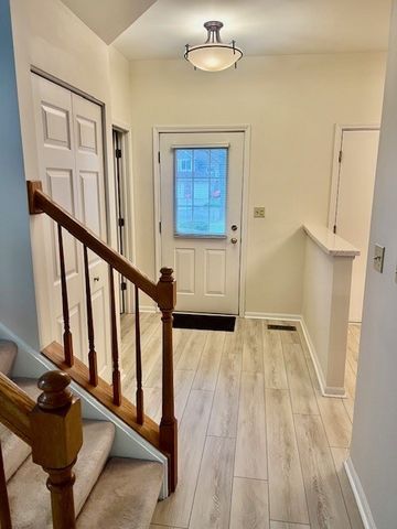 2724 Odlum Drive, Schaumburg, IL 60194