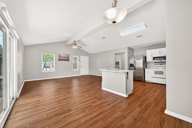 4734 Comal River Loop, Spring, TX 77386