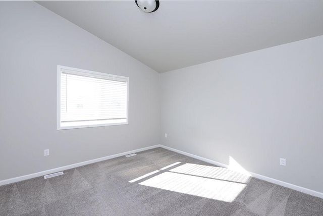 6434 82nd Avenue S, Horace, ND 58047