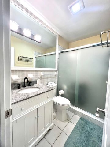 2211 NE 67th Street 1124, Fort Lauderdale, FL 33308