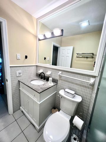 2211 NE 67th Street 1124, Fort Lauderdale, FL 33308