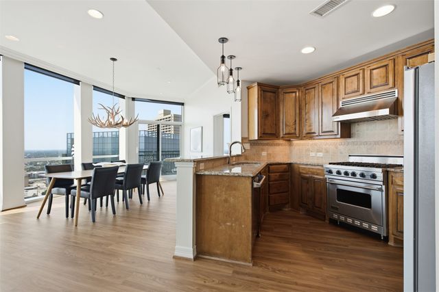 500 Throckmorton Street 3010, Fort Worth, TX 76102