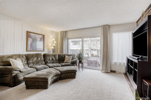 8136 W 90th Avenue, Westminster, CO 80021