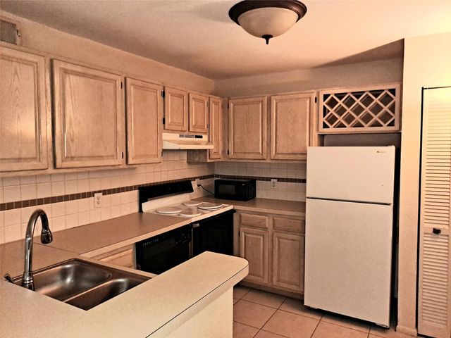 1845 Palm Cove Boulevard 8-107, Delray Beach, FL 33445