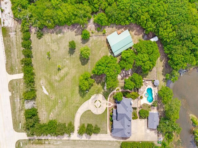 12900 Fm 121 W, Van Alstyne, TX 75495