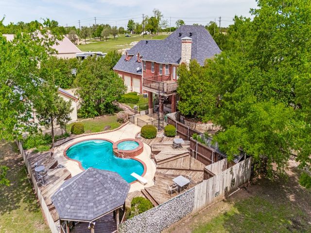 12900 Fm 121 W, Van Alstyne, TX 75495