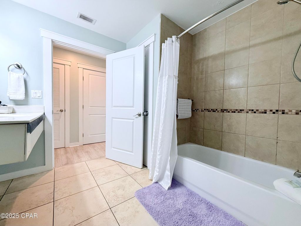 Image 12 of property listing at 15100 Front Beach Road 1019/1021, Panama City Beach, FL 32413