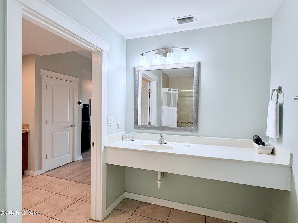 Image 21 of property listing at 15100 Front Beach Road 1019/1021, Panama City Beach, FL 32413