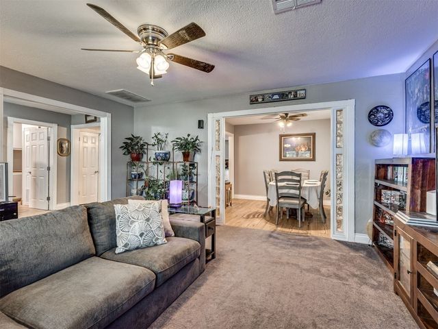 728 Westglen Drive, Yukon, OK 73099