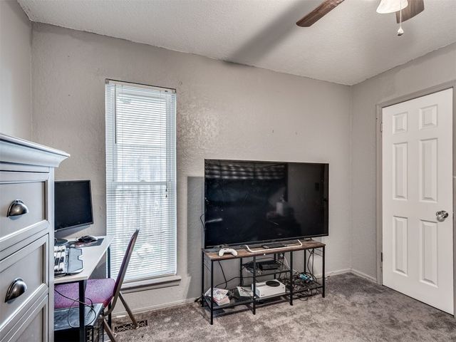 728 Westglen Drive, Yukon, OK 73099