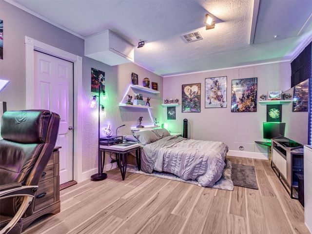 728 Westglen Drive, Yukon, OK 73099