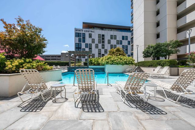 200 Wagner Pl Apt 805, Memphis, TN 38103