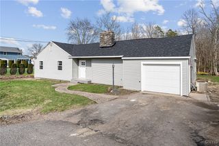 8758 Whiting Road, Cicero, NY 13039