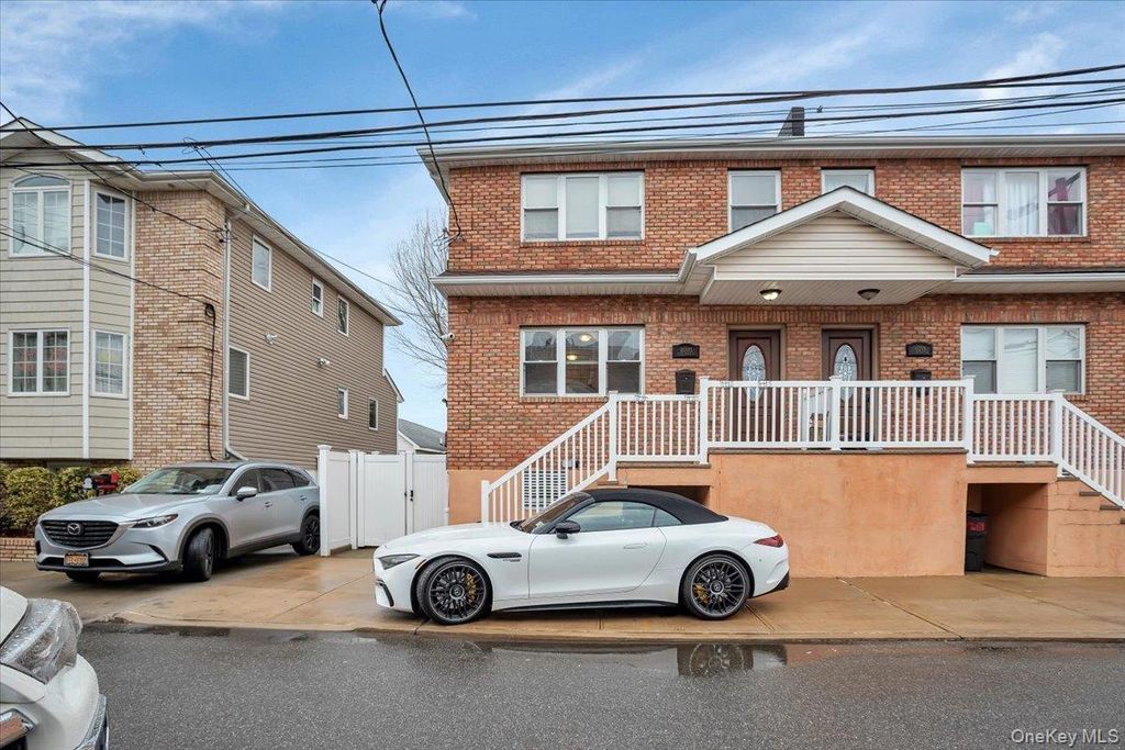 102-03 163rd Drive, Howard Beach, NY 11414 — exterior