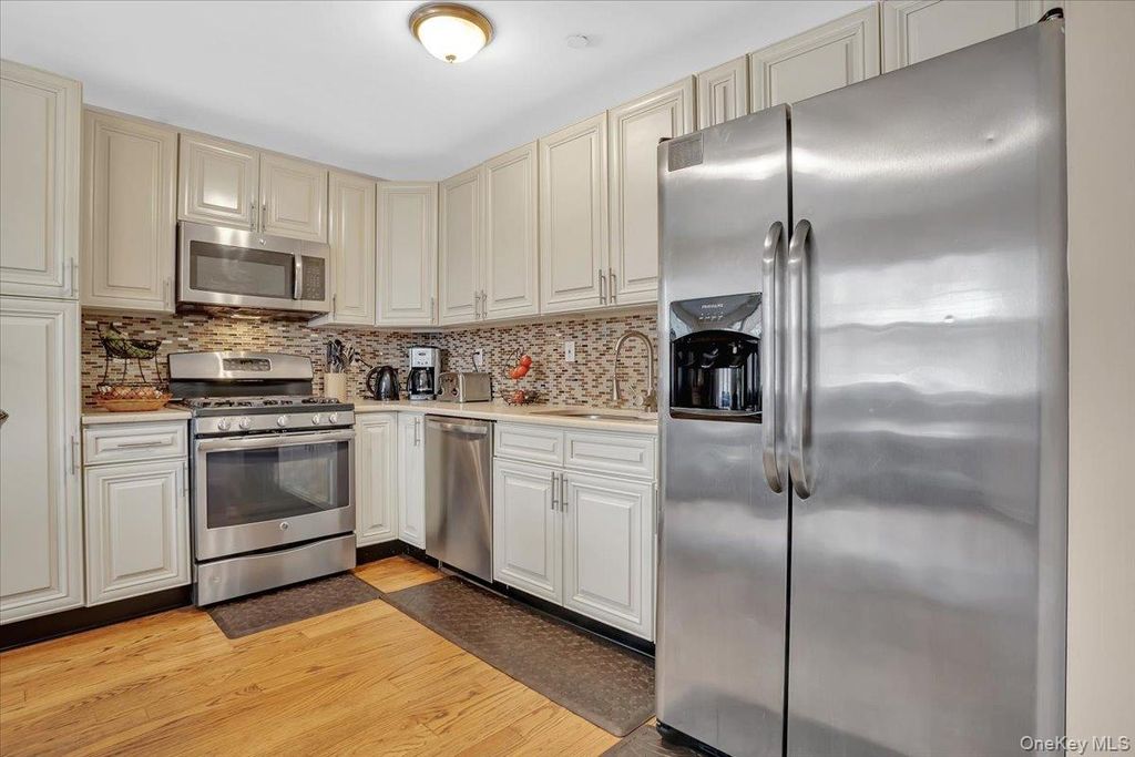 102-03 163rd Drive, Howard Beach, NY 11414 — photo 5