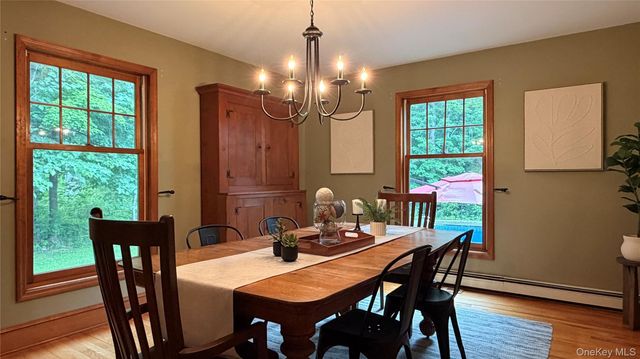 40 Kleinekill Drive, New Paltz, NY 12561