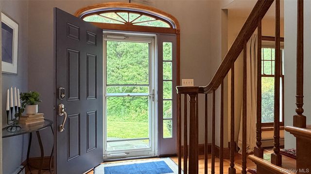 40 Kleinekill Drive, New Paltz, NY 12561