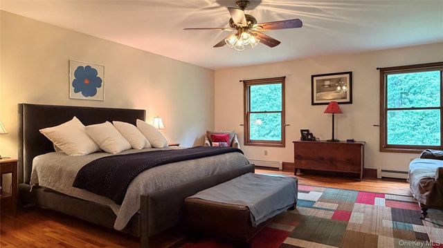 40 Kleinekill Drive, New Paltz, NY 12561