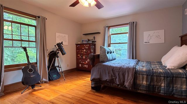 40 Kleinekill Drive, New Paltz, NY 12561
