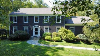 40 Kleinekill Drive, New Paltz, NY 12561