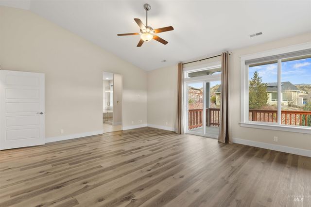 18018 N Streams Edge Way, Boise, ID 83714