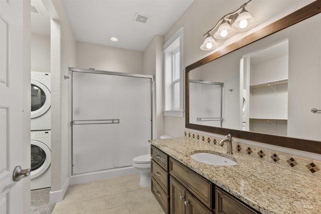 18018 N Streams Edge Way, Boise, ID 83714