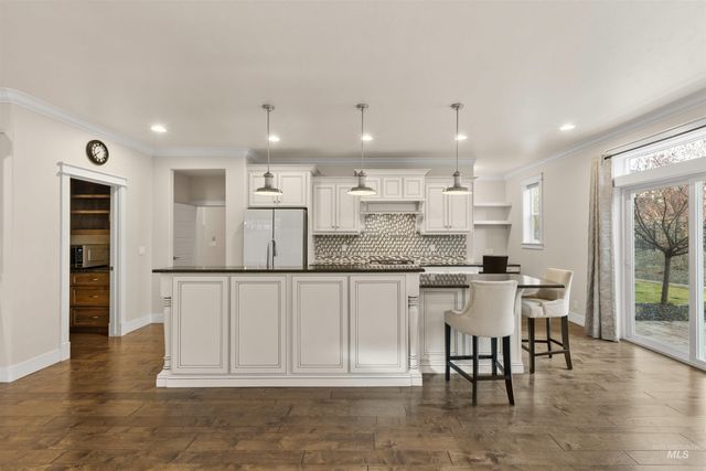 18018 N Streams Edge Way, Boise, ID 83714