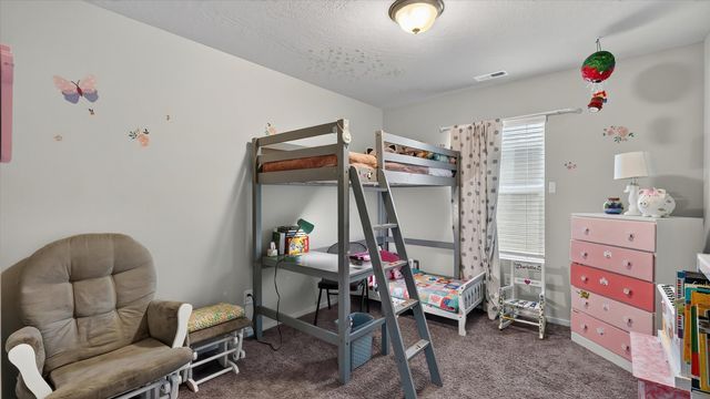 1213 E Silver Pine Rd, Colbert, WA 99005
