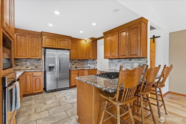 15619 N Trangen Loop Road, Arlington, WA 98223