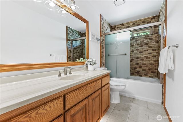 15619 N Trangen Loop Road, Arlington, WA 98223