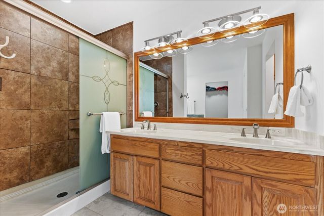 15619 N Trangen Loop Road, Arlington, WA 98223